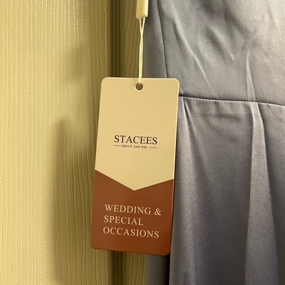 STACEES DRESS - Picture 6 of 7